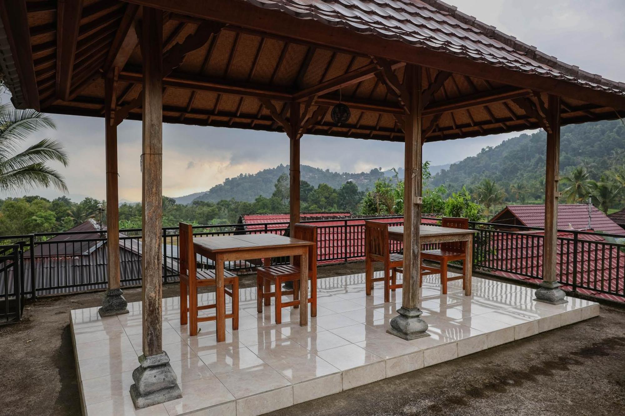 The Kori Homestay Munduk Exterior foto